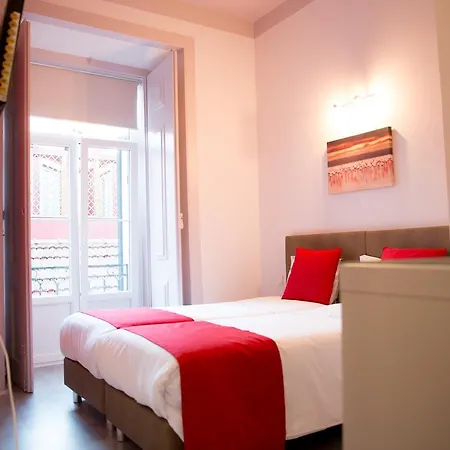 Inn-chiado Restauradores Prime 3* ליסבון