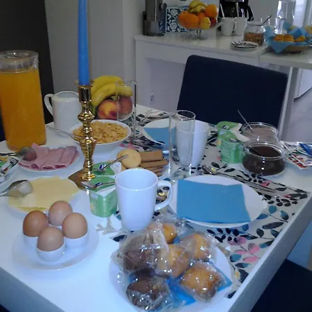 Inn-chiado Restauradores Prime בית הארחה